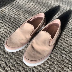 Light pink Sperry Seaside shoe